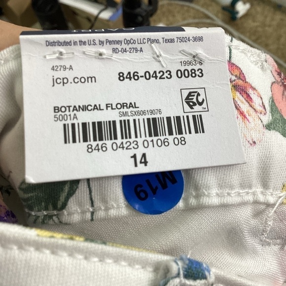 ST JHON’S BAY‎ PLUS SIZE 14 BOTANICAL FLORAL CAPRI PANTS SPRING EASTER SUMMER - Picture 13 of 13